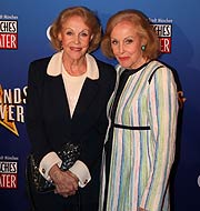 Alice und Ellen Kessler bei der Weltpremiere von "Boybands Forever" (©Foto:Martin Schmitz)